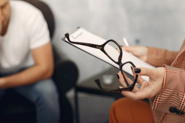 چرا دست به هر کاری میزنم خراب میشود ؟